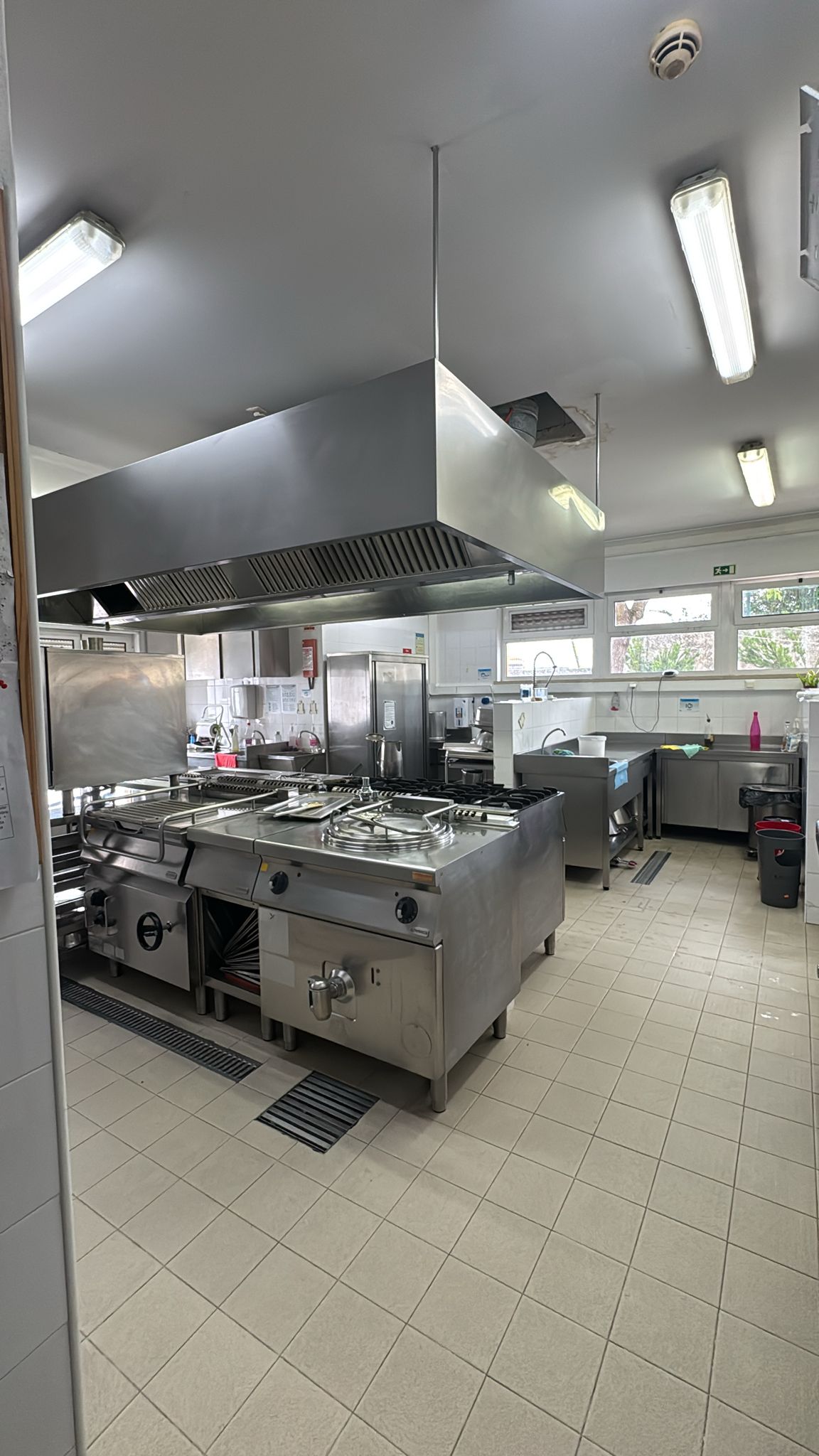 Trabalho Lavlimpar — limpeza técnica de cozinhas industriais 20